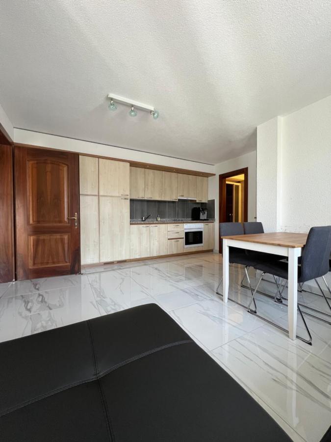 Tiny Apartment With Amazing View, Garden & Terras Schattdorf Exterior foto