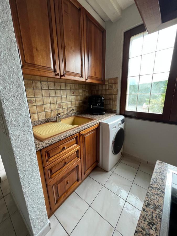 Tiny Apartment With Amazing View, Garden & Terras Schattdorf Exterior foto